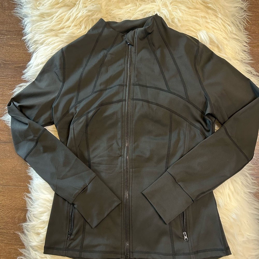 Black Utility Jacket with High Collar and Fitted Silhouette